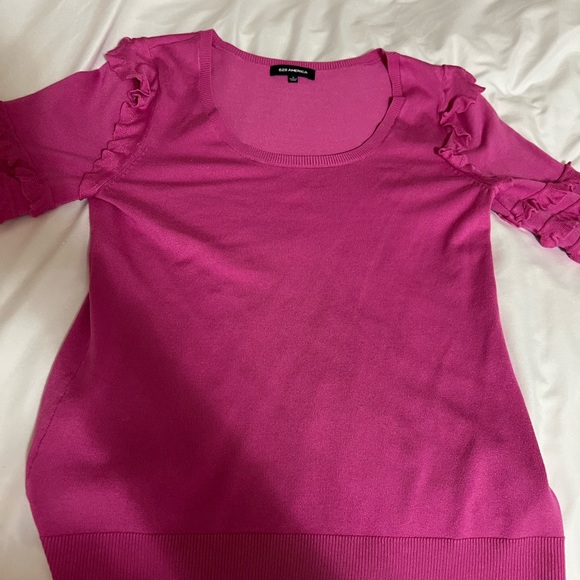 Gorgeous dressy light knit scoop neck with ruffle detail on sleeves - Picture 7 of 7